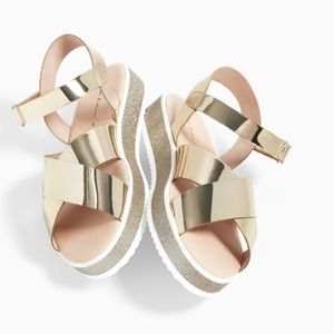 Zara kids sandal! NEVER WORN!